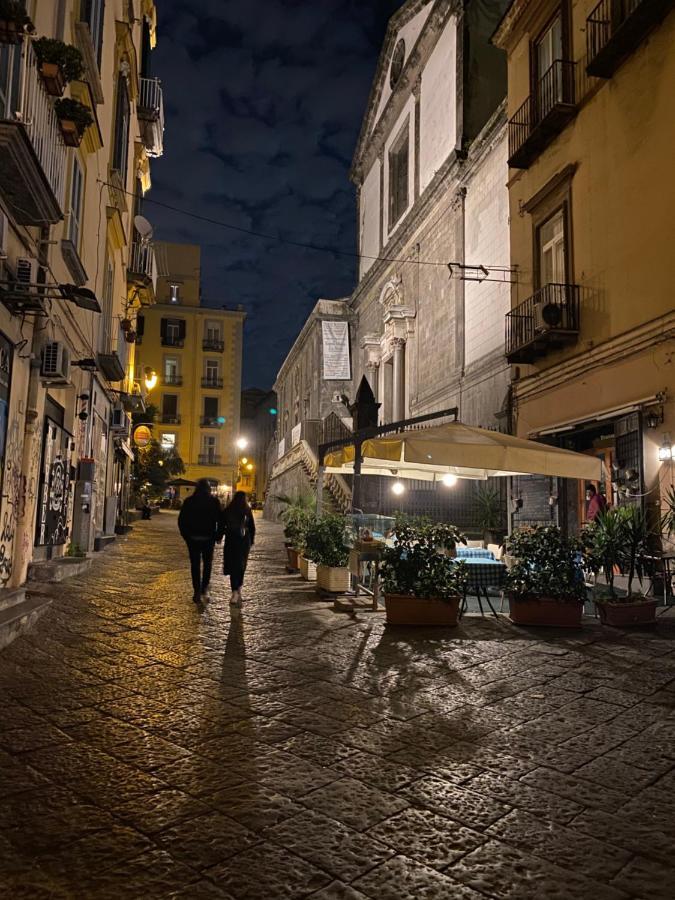 Allyoucantrip - La Nova Naples Luaran gambar
